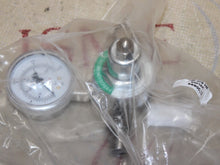 Cargar imagen en el visor de la galería, Precision Medical 506349 Heliox Regulator Model 301-50P-280