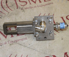 Load image into Gallery viewer, Mindray 115-077754-00 N2O Regulator