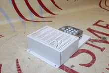 Cargar imagen en el visor de la galería, Summit Ackeypad Powered Keyless Lock