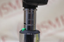 Cargar imagen en el visor de la galería, Welch Allyn 25020A Otoscope With 711 Series Rechargeable Handle