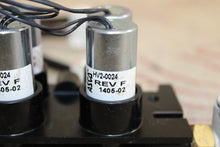 Cargar imagen en el visor de la galería, Hill Rom VersaCare P3200 5 Zone Dynamic Air Manifold Kit Assy