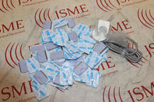 Load image into Gallery viewer, Lot Of Cardinal Health Surgical Clipper Charger 4413 And 53 Razor Blades 4406