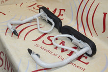 Cargar imagen en el visor de la galería, 2 Midmark Ritter Arm Rests