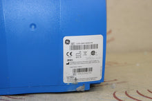 Cargar imagen en el visor de la galería, GE Carescape Dinamap V100 Vital Signs Monitor V100-LBAC-AXAA-HX
