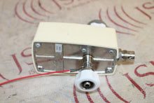 Cargar imagen en el visor de la galería, Lot of 11 Assorted Suction Vaccum Regulators -Ohmeda/Ohio/Vacutron/Precision Med