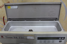 Load image into Gallery viewer, Sakura TEC 5 Tissue-Tek Embedding Center