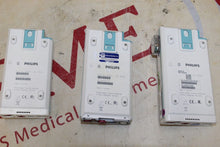 Load image into Gallery viewer, Lot of 3 Philips M3001A Module
