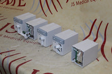 Load image into Gallery viewer, Lot of 5 Mindray AG+O2 Module 115-045728-00 for parts/repair