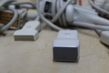 Load image into Gallery viewer, Lot of 13 Siemens Acuson ultrasound Transducer probe 5/ 4V2 3/ 8V5 3/ 8C4 2/ 8L5