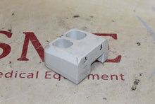 Load image into Gallery viewer, Respironics B800-21 Bili Light Battery Charger