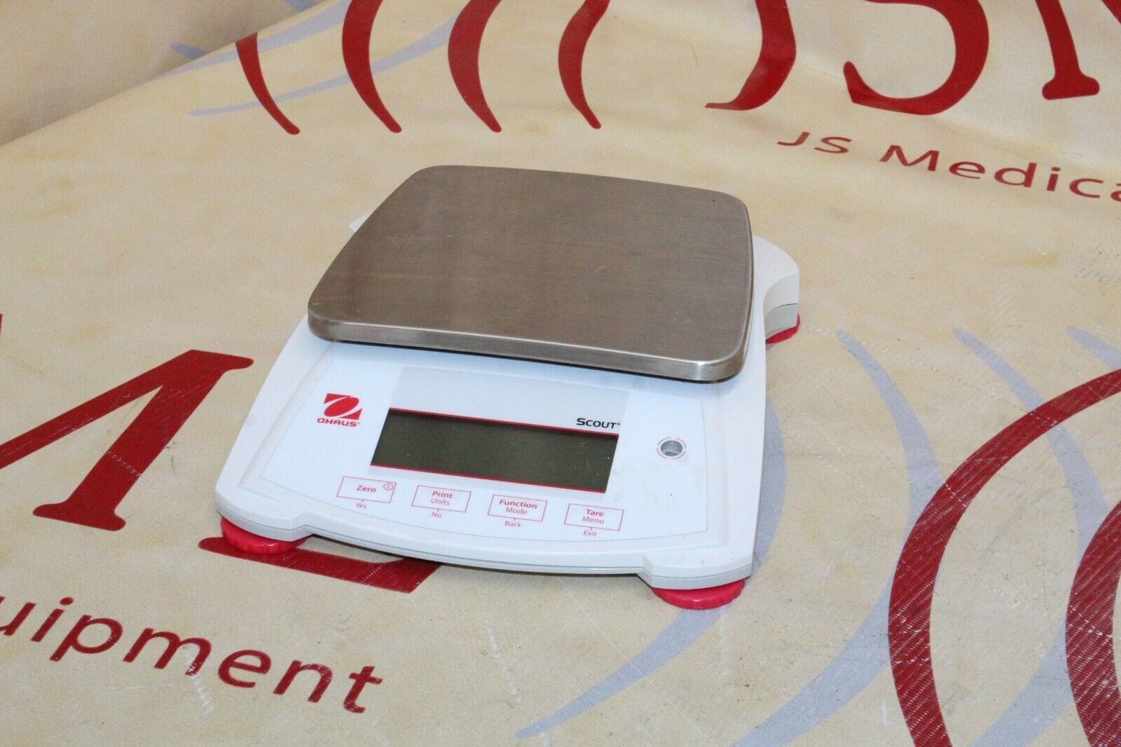 Handheld balance scale