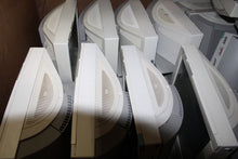 Load image into Gallery viewer, (Lot of 33) Philips Healthcare MP70 Patient Monitor