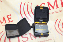 Cargar imagen en el visor de la galería, LIFEPAK CR PLUS with CASE
