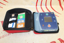 Load image into Gallery viewer, Agilent Heartstream FR2 W/ Case no battery or pads