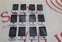 Cargar imagen en el visor de la galería, LOT of 12 Mindray BeneVision TM80 Telemetry Transmitter