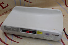 Load image into Gallery viewer, Seca 727 Infant Scale