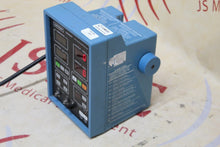 Load image into Gallery viewer, CRITIKON DINAMAP VITAL SIGNS MONITOR 8110