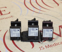 Load image into Gallery viewer, Lot of 3 Smiths Medical CADD-Prizm Lockable Polemount Bracket 21-6120-51
