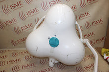 Cargar imagen en el visor de la galería, Dr. Mach Mach M3 /UL 3903013410 DF Surgical Light
