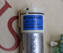 Cargar imagen en el visor de la galería, Mindray Accutorr 7 Parameter Connecter Panel W/ Mini Pump &amp; Motherboard
