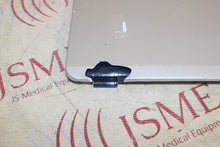 Load image into Gallery viewer, Mindray M9 Portable Ultrasound Screen (cracked casing)
