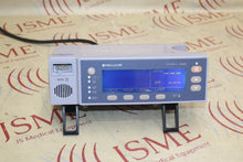 Cargar imagen en el visor de la galería, Nellcor OxiMax N-600x Pulse Oximeter w/ Cable
