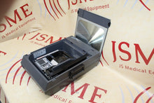 Load image into Gallery viewer, 3M 2000 Portable Overhead Projector
