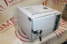 Cargar imagen en el visor de la galería, Tuttnauer 2340M Sterilizer / Autoclave
