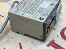 Load image into Gallery viewer, Karl Storz 481C Miniature Light Source
