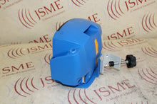 Cargar imagen en el visor de la galería, GE Dinamap Carescape V100 Patient Monitor V100-JBAC-AXAX-XX w/Clamp
