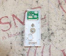 Cargar imagen en el visor de la galería, Mindray CO2 Microstream Module Front Panel ASSY (chipped in one corner)
