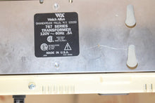 Cargar imagen en el visor de la galería, Welch Allyn 767 Series Transformer w/ Ophthalmoscope Otoscope heads 25020/11610
