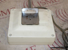 Load image into Gallery viewer, Nihon Kohden Neurofax JE-425A Mini Junction Box w/ Cable &amp; Pole Mount
