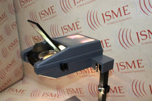 Load image into Gallery viewer, 3M 2000 AG Overhead Projector Briefcase Portable
