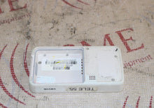 Cargar imagen en el visor de la galería, Mindray TM80 Telemetry Transmitter Monitor (works, but shattered screen)
