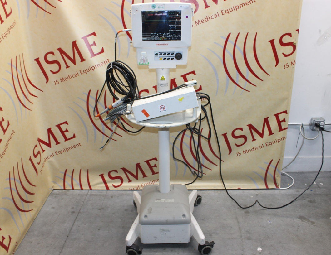 Medrad Veris 8600 MRI Monitor w/ Power Supply Module & 60764377 Pulse Ox Cable