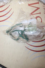Load image into Gallery viewer, Lot Of 50 Airlife Vyaire 001206 Adult  Aerosol Mask
