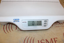 Cargar imagen en el visor de la galería, Rice Lake, RL-DBS Digital Pediatric Scale, 44 lb x 0.5 oz
