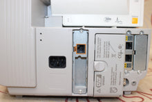 Cargar imagen en el visor de la galería, Philips Intellivue MP30 Patient Monitor P/N M8002A W/ Philips M3001A REF 862442
