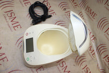 Cargar imagen en el visor de la galería, Medela 87115 Digital Waterless Milk Warmer
