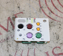 Cargar imagen en el visor de la galería, Mindray BeneVision N1 Side Panel ASSY Masimo Set

