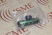 Load image into Gallery viewer, MADA INC R1835-15G Oxygen Click Regulator
