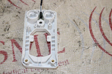 Cargar imagen en el visor de la galería, Mindray Sidstream CO2 Front Panel Assembly (corner chipped)
