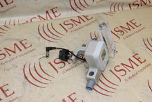 Load image into Gallery viewer, Maxtec R211P03-020 Mixer Air/O2 MaxVenturi High Flow With Pole Clamp
