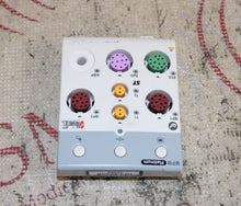 Cargar imagen en el visor de la galería, Mindray MPM Platinum Front Panel ASSY Masimo Set (top has a small crack)
