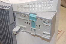 Cargar imagen en el visor de la galería, Philips Intellivue MP70 Patient Monitor P/N M8007A w/ Module Rack

