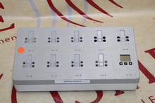 Cargar imagen en el visor de la galería, PHILIPS 865220 Intellivue Telemetry Battery Charger
