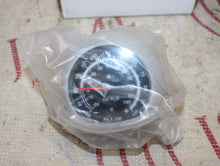Cargar imagen en el visor de la galería, GE Datex-Ohmeda 1406-8220-000 Gauge Airway Pressure Breathing Circuit Gas Assy
