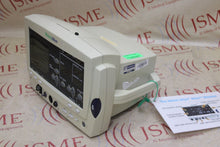 Cargar imagen en el visor de la galería, Welch Allyn 6200 Series Patient Vital Signs Monitor
