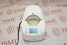Load image into Gallery viewer, Medela Digital Waterless Milk warmer Defroster 87115
